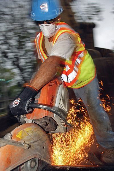 ergodyne_man_ergo12_glove_sparks_rgb700pxb